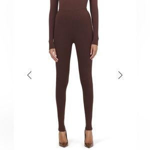 The nw high waisted legging